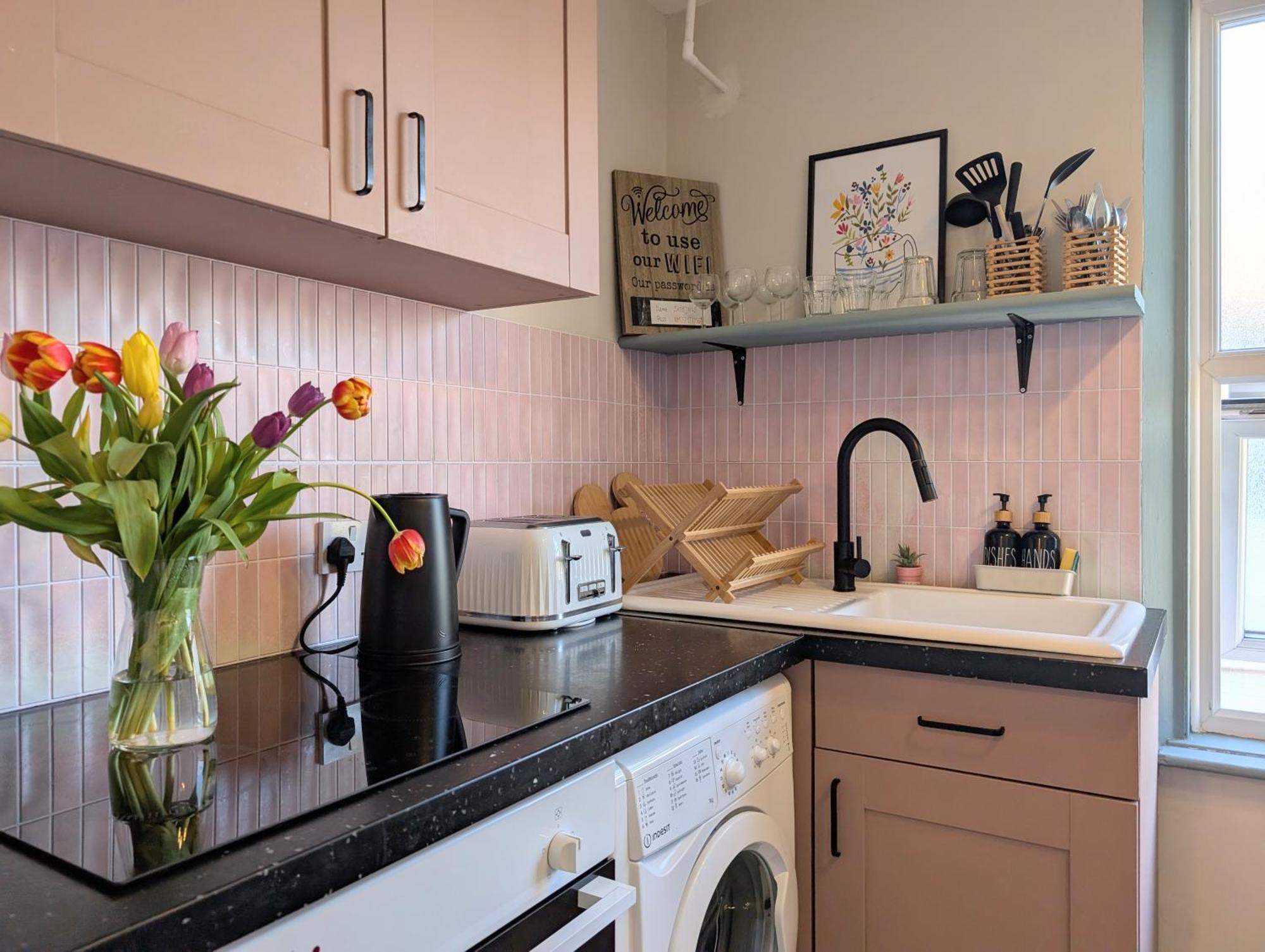 וויימות' Peacehaven Retreat - 4 Minutes From The Beach! Pet Friendly! מראה חיצוני תמונה